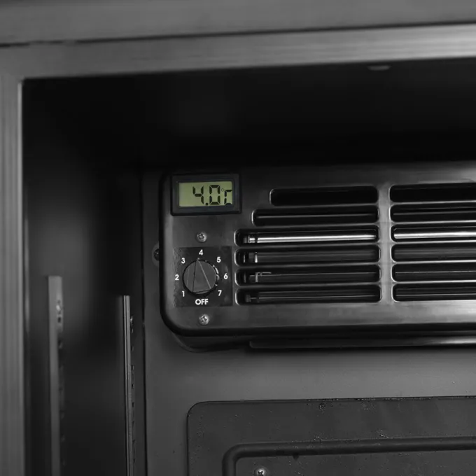 Armoire à Boissons FSC175H - Couleur Noir - Tefcold