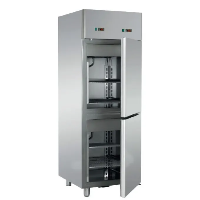 ARMOIRE PÂTISSIÈRE 2 PORTILLONS PLEINS - NÉGATIVE VENTILÉ - 700 LITRES - Isotech