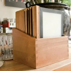 Boite protège-menus cadre en bois 20 porte-menus Securit noir - Format A4