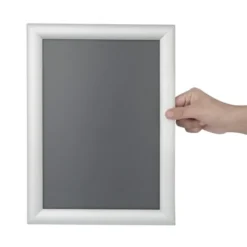 Cadre à enclenchement en aluminium format A4 - 455 x 332 mm