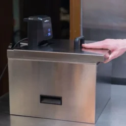 Cuiseur Sous-Vide Bain-Marie à Agitation - iVide PLUS JNR - 17 L - SousVideTools