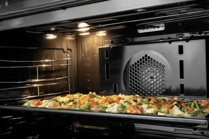Cuisinière à gaz 5 Feux et Four Multifonction - Bartscher