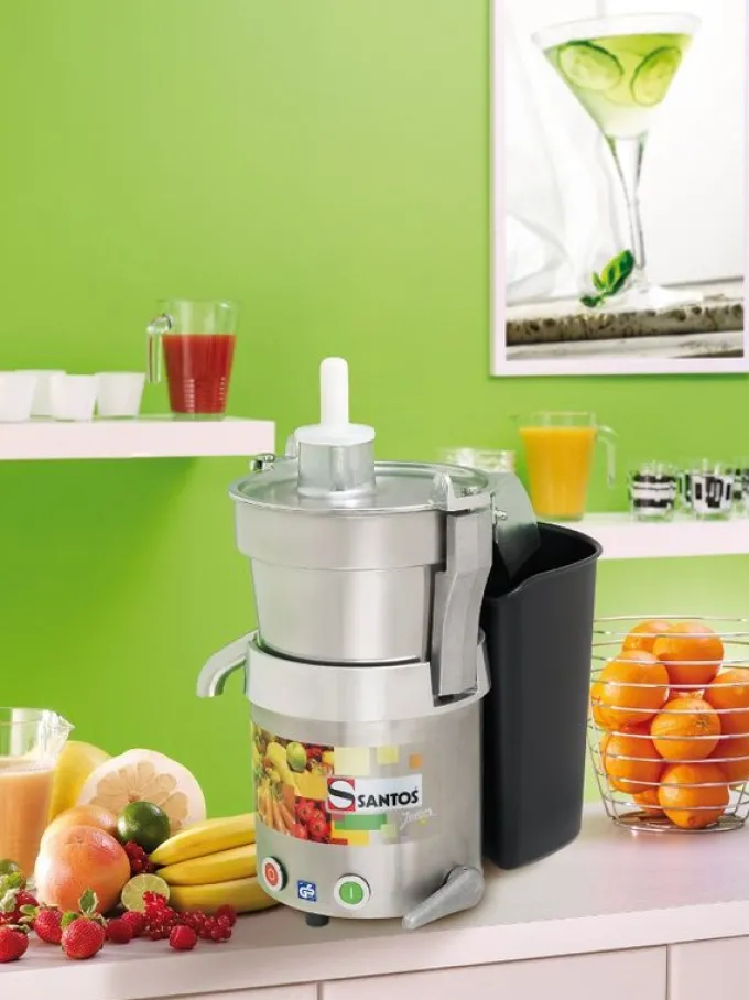 Extracteur de Jus Professionnel "Classic" n°28 - Santos