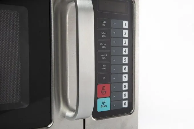 Four à Micro Ondes Professionnel 25 Litres - 1500 w - Combisteel
