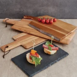 Grande Planche en Acacia Bords Ondulés 35,5 x 25 x 1,5 cm - Olympia