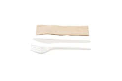 Kit couverts blanc 3 en 1 CPLA : couteau + fourchette + serviette kraft - 500 unités - Betik