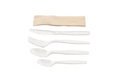 Kit couverts blanc 5 en 1 en maïs : couteau + fourchette + cuillère + petite cuillère + serviette kraft - 500 unités - Betik
