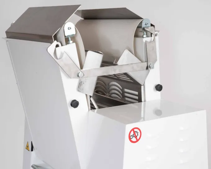 Laminoir à Pâtes Professionnel PM 500 de table PIANI 1000 Etages - Edilser