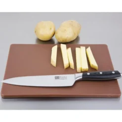 Petite planche à découper polyéthylène marron 229 x 305 x 12 mm basse densité - Hygiplas