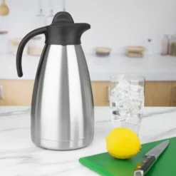 Pichet Isotherme Bouchon à Vis 1,5L - Olympia