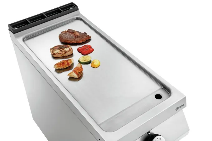 Plancha Gaz Lisse - Série 900 Master - Soubassement Ouvert - Bartscher