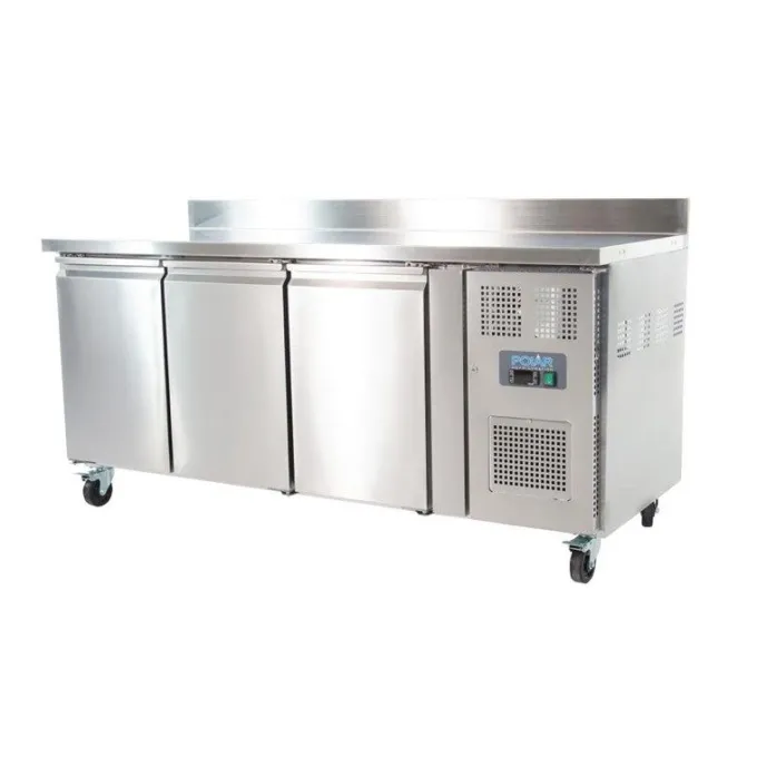 Réfrigérateur Comptoir Série U 3 portes avec Dosseret 417 Litres - Polar