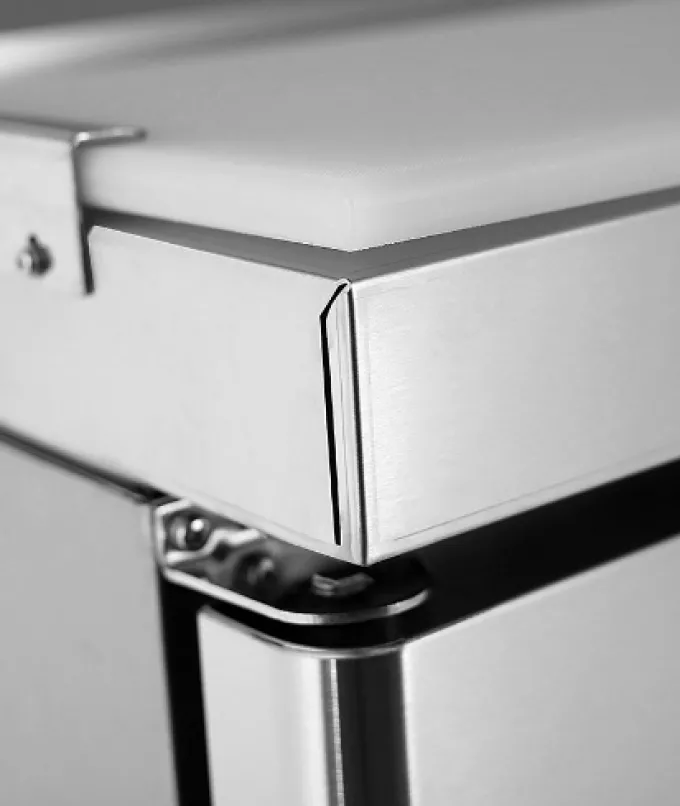 Saladette Réfrigérée 2 Portes 490 L - 16 Bacs GN 1/6 - Atosa